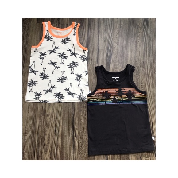 TOMMY BAHAMA BOYS TANKS SIZE 5-6 YEARS OLD - Picture 2 of 3